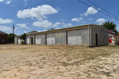 215 Childress Drive, Rockdale, TX 76567 - Photo 11