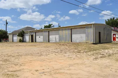215 Childress Drive, Rockdale, TX 76567 - Photo 23
