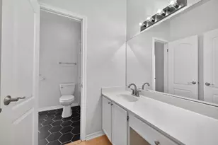 8109 Ganttcrest Dr, Austin, TX 78749 - Photo 19