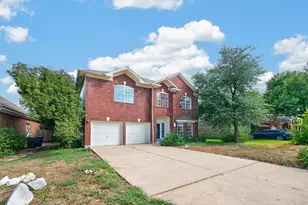 8109 Ganttcrest Dr, Austin, TX 78749 - Photo 1