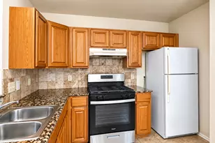 402 Algerita Dr, Georgetown, TX 78628 - Photo 5