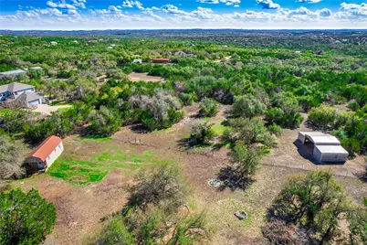 117 Vista Oaks Drive, Dripping Springs, TX 78620 - Photo 33