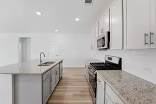 100 Childress St, Hutto, TX 78634 - Photo 3