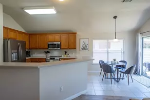 11620 Larch Valley Dr, Austin, TX 78754 - Photo 7