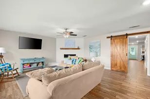 508 Riverside Dr, Kingsland, TX 78639 - Photo 11