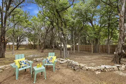 2703 Wilson Avenue, Lago Vista, TX 78645 - Photo 27