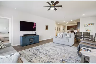 1001 Pembroke Court, Hutto, TX 78634 - Photo 5