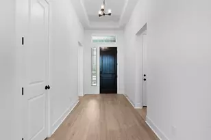 305 Oak Blossom Rd, Liberty Hill, TX 78642 - Photo 5