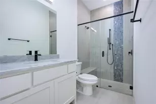 19408 Summit Glory Trl, Spicewood, TX 78669 - Photo 17