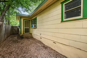 4714 & 4716 Harmon Ave, Austin, TX 78751 - Photo 19
