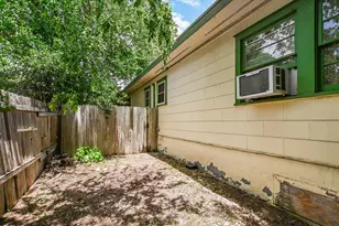 4714 & 4716 Harmon Ave, Austin, TX 78751 - Photo 13