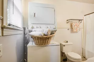 4714 & 4716 Harmon Ave, Austin, TX 78751 - Photo 9