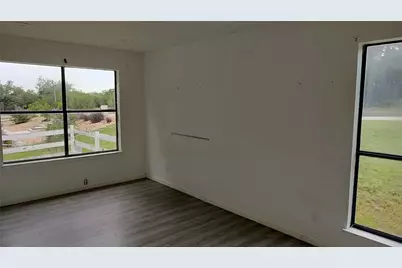 20707 Greenpark Drive, Lago Vista, TX 78645 - Photo 5