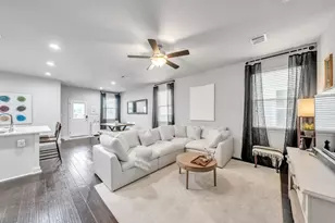 5404 Golden Canary Ln, Austin, TX 78723 - Photo 9