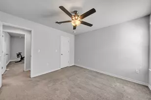 5404 Golden Canary Ln, Austin, TX 78723 - Photo 17