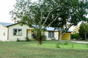 209 Co Rd 310, Rockdale, TX 76567 - Photo 5