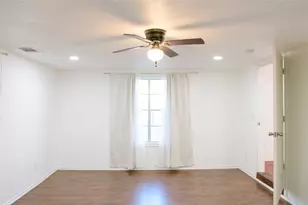 209 Co Rd 310, Rockdale, TX 76567 - Photo 23