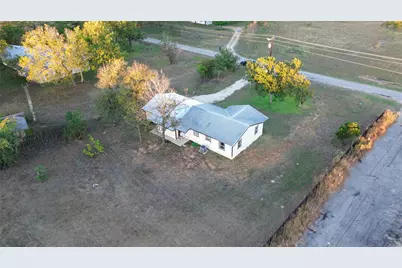 209 County Road 310, Rockdale, TX 76567 - Photo 35