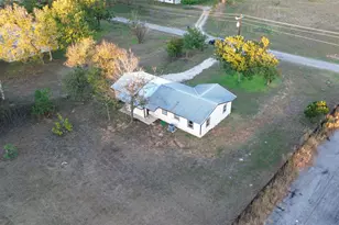 209 Co Rd 310, Rockdale, TX 76567 - Photo 35