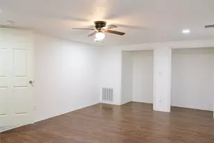 209 Co Rd 310, Rockdale, TX 76567 - Photo 21