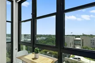 800 Embassy Dr, Austin, TX 78702 - Photo 9