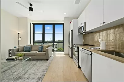 800 Embassy Drive #507, Austin, TX 78702 - Photo 3