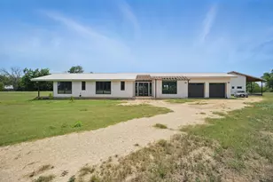 1800 Man O War Dr, Del Valle, TX 78617 - Photo 37