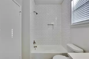 3201 Jack Cook Dr, Austin, TX 78723 - Photo 15
