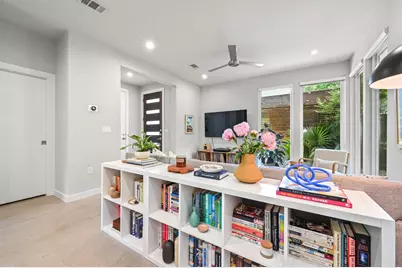 1523 Piedmont Avenue #B, Austin, TX 78757 - Photo 7