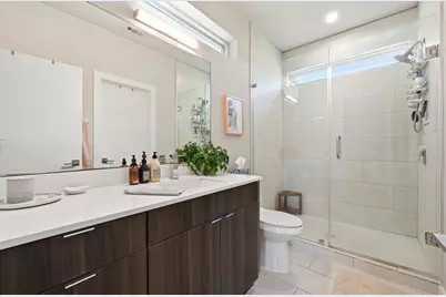 1523 Piedmont Avenue #B, Austin, TX 78757 - Photo 15