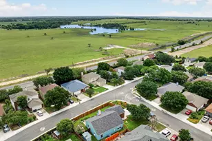 1100 Mira Loma Ln, San Marcos, TX 78666 - Photo 19
