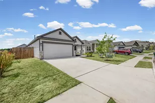 229 Ironshoe Trl, Liberty Hill, TX 78642 - Photo 23