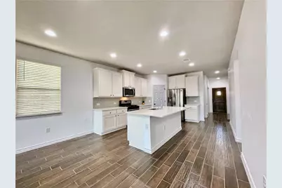 11812 Offaly Drive, Austin, TX 78754 - Photo 9