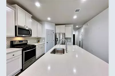 11812 Offaly Drive, Austin, TX 78754 - Photo 13