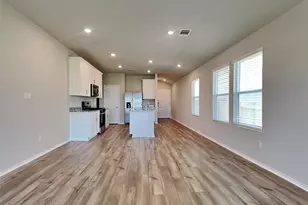 5208 Saddle Clb Dr, Georgetown, TX 78626 - Photo 3