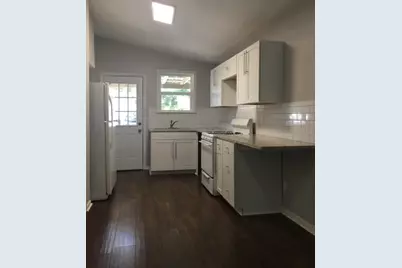 1405 Bob Harrison Street, Austin, TX 78702 - Photo 3