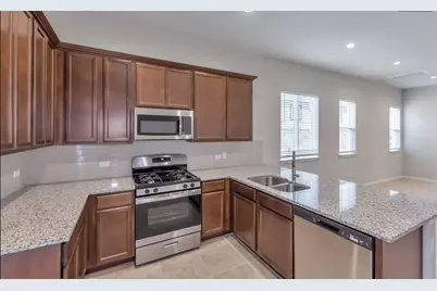 2800 Joe Dimaggio Boulevard #88, Round Rock, TX 78665 - Photo 3