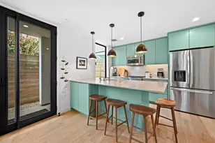 1709 Willow St, Austin, TX 78702 - Photo 9