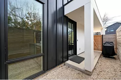 1709 Willow Street #2, Austin, TX 78702 - Photo 5