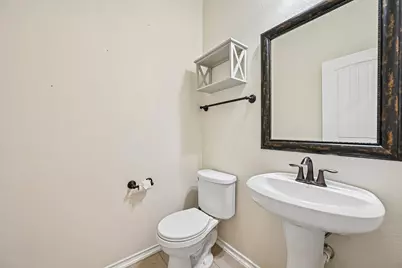 4002 Kings Canyon Drive, Taylor, TX 76574 - Photo 19