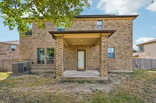4002 King's Canyon Dr, Taylor, TX 76574 - Photo 3