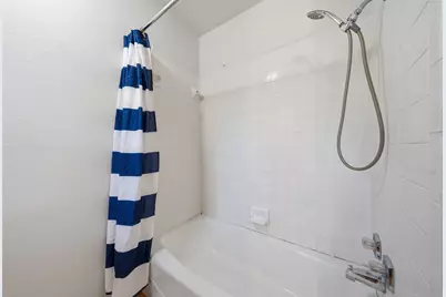 1100 York Castle Drive, Pflugerville, TX 78660 - Photo 17