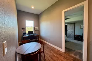 739 Pleasant Grove Rd, Elgin, TX 78621 - Photo 11