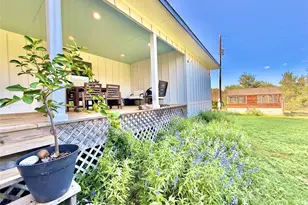 739 Pleasant Grove Rd, Elgin, TX 78621 - Photo 23