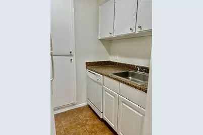 5701 Woodrow Avenue #203, Austin, TX 78756 - Photo 5