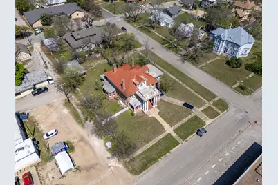 117 E 6th Street, Taylor, TX 76574 - Photo 7