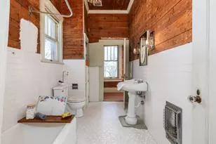 117 E 6th St, Taylor, TX 76574 - Photo 35