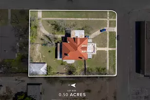 117 E 6th St, Taylor, TX 76574 - Photo 5