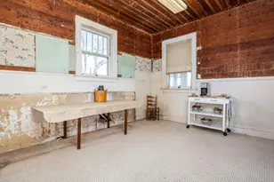 117 E 6th St, Taylor, TX 76574 - Photo 23