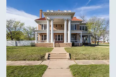 117 E 6th Street, Taylor, TX 76574 - Photo 3